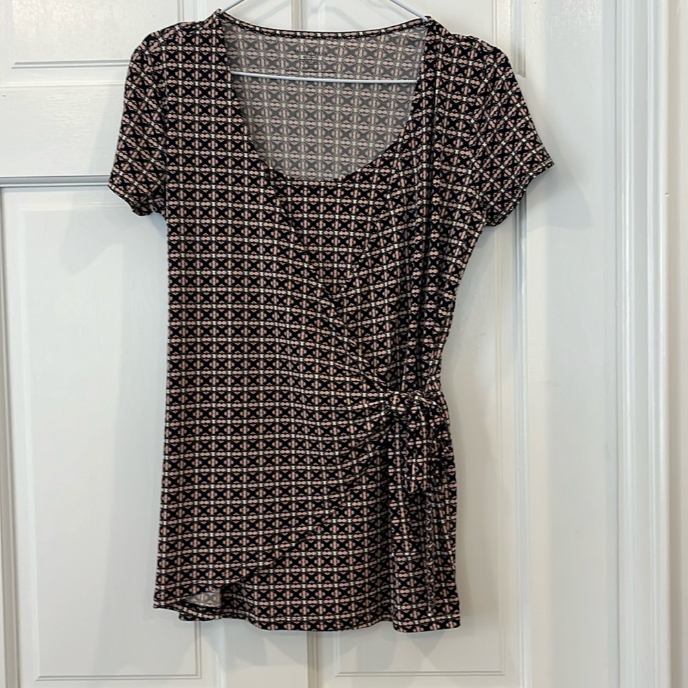 Motherhood Maternity nursing top